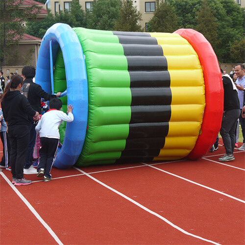 inflatable water roller